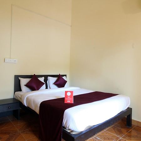 Oyo 10385 Hotel Nirmala Vilas 坎多林 外观 照片