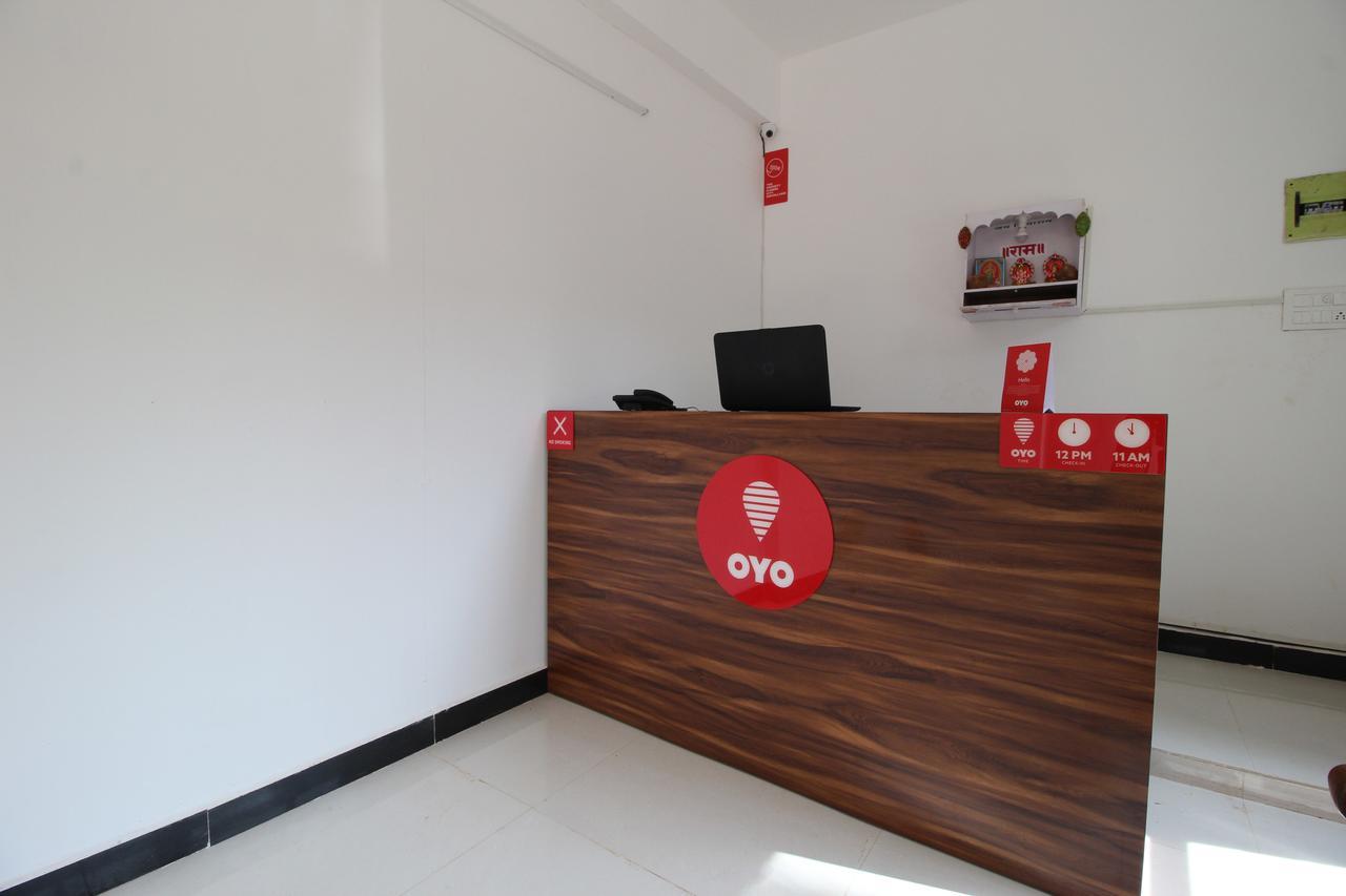 Oyo 10385 Hotel Nirmala Vilas 坎多林 外观 照片
